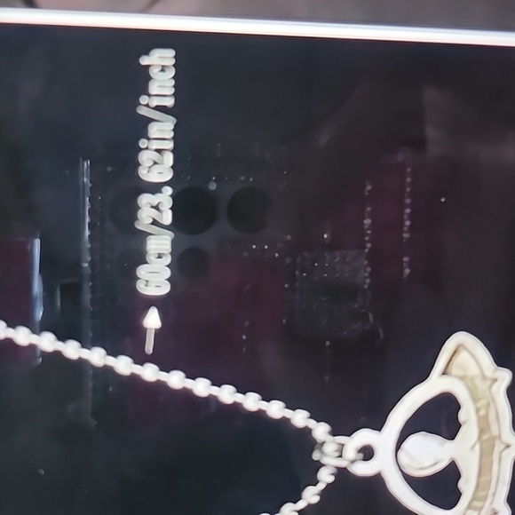 UFO Alien necklace - Picture 4 of 5